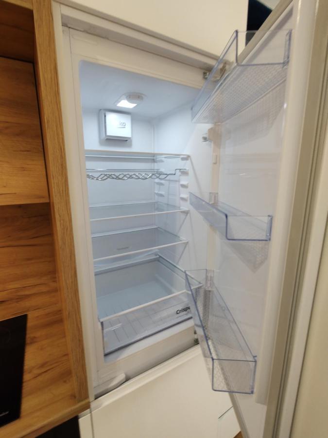 Uroczy Apartament Z Miejscem Na Auto W Garazu Apartment Warsaw Exterior photo